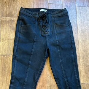 Good American Black Lace Front Jeans size 6